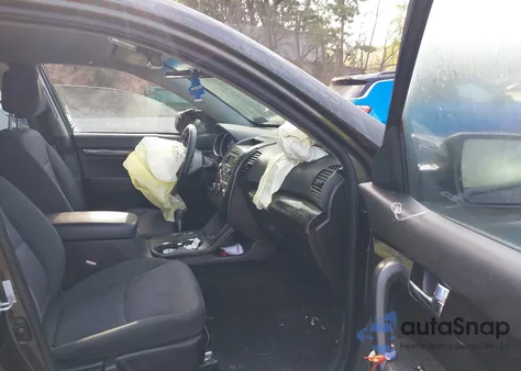 2012 Kia Sorento Lx из США, поврежденный, VIN 5XYKT4A12CG275365